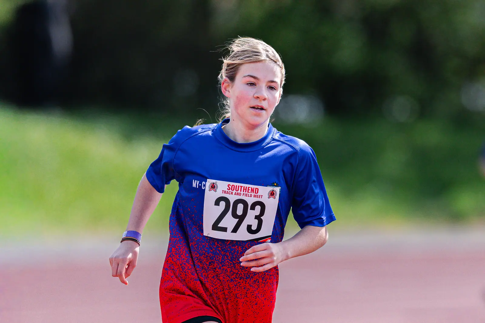 Brentwood Beagles athletes at the Southend Open, Southend, 12 April 2026