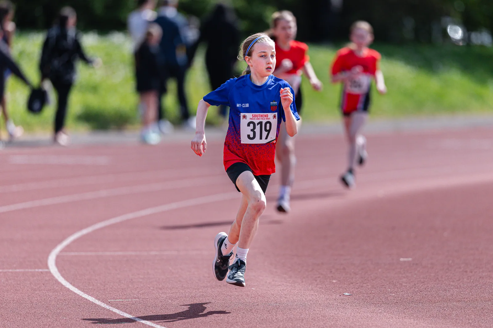Brentwood Beagles athletes at the Southend Open, Southend, 12 April 2026