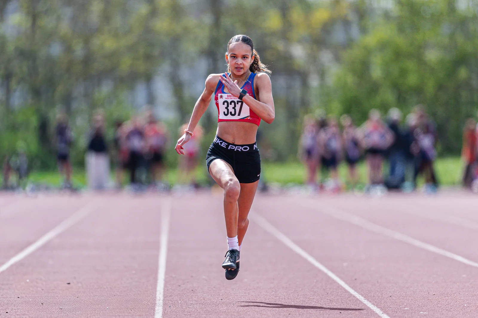 Brentwood Beagles athletes at the Southend Open, Southend, 12 April 2026