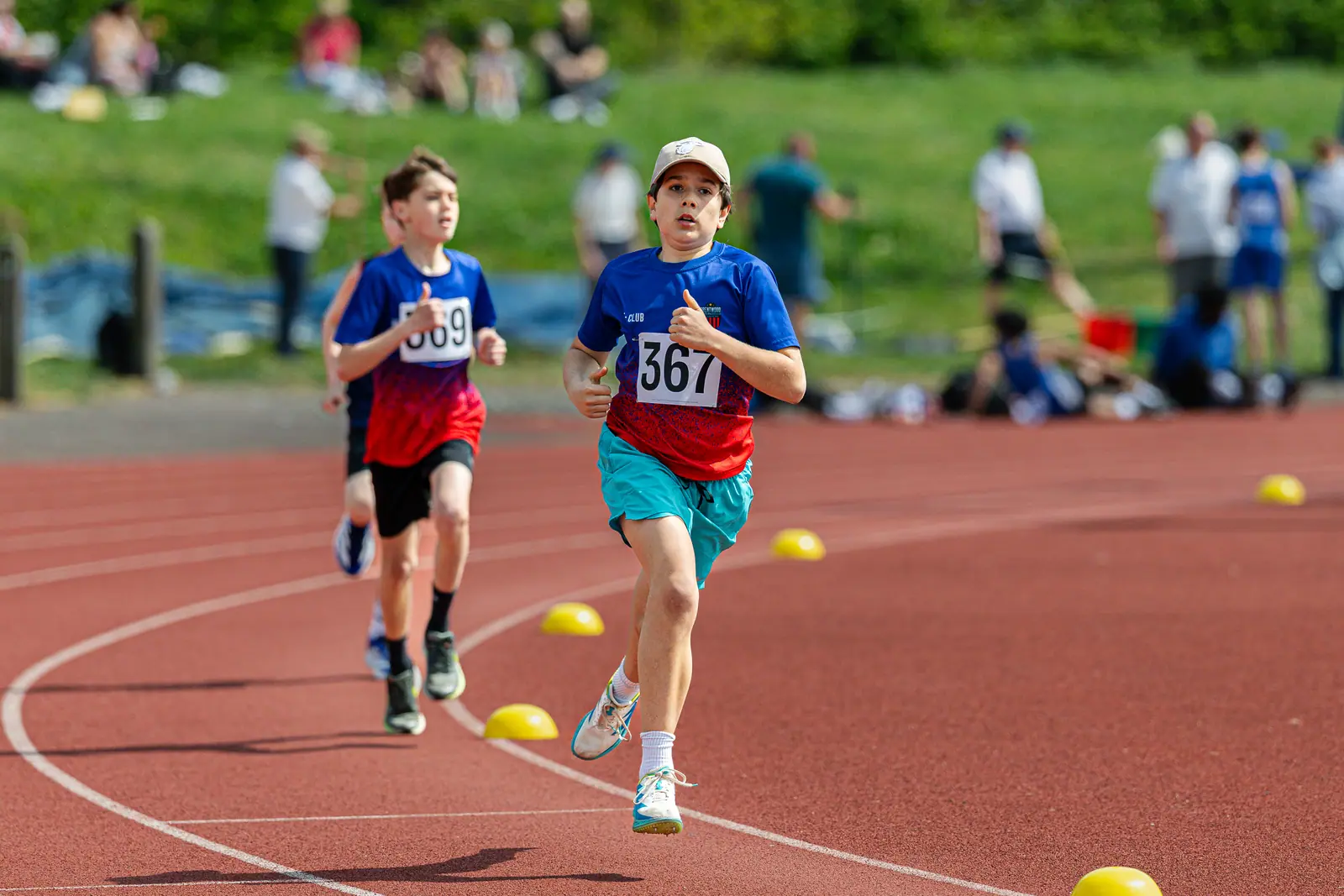 Brentwood Beagles athletes at the Eastern Young Athletes League (EYAL) - Match 1, Basildon, 26 April 2026