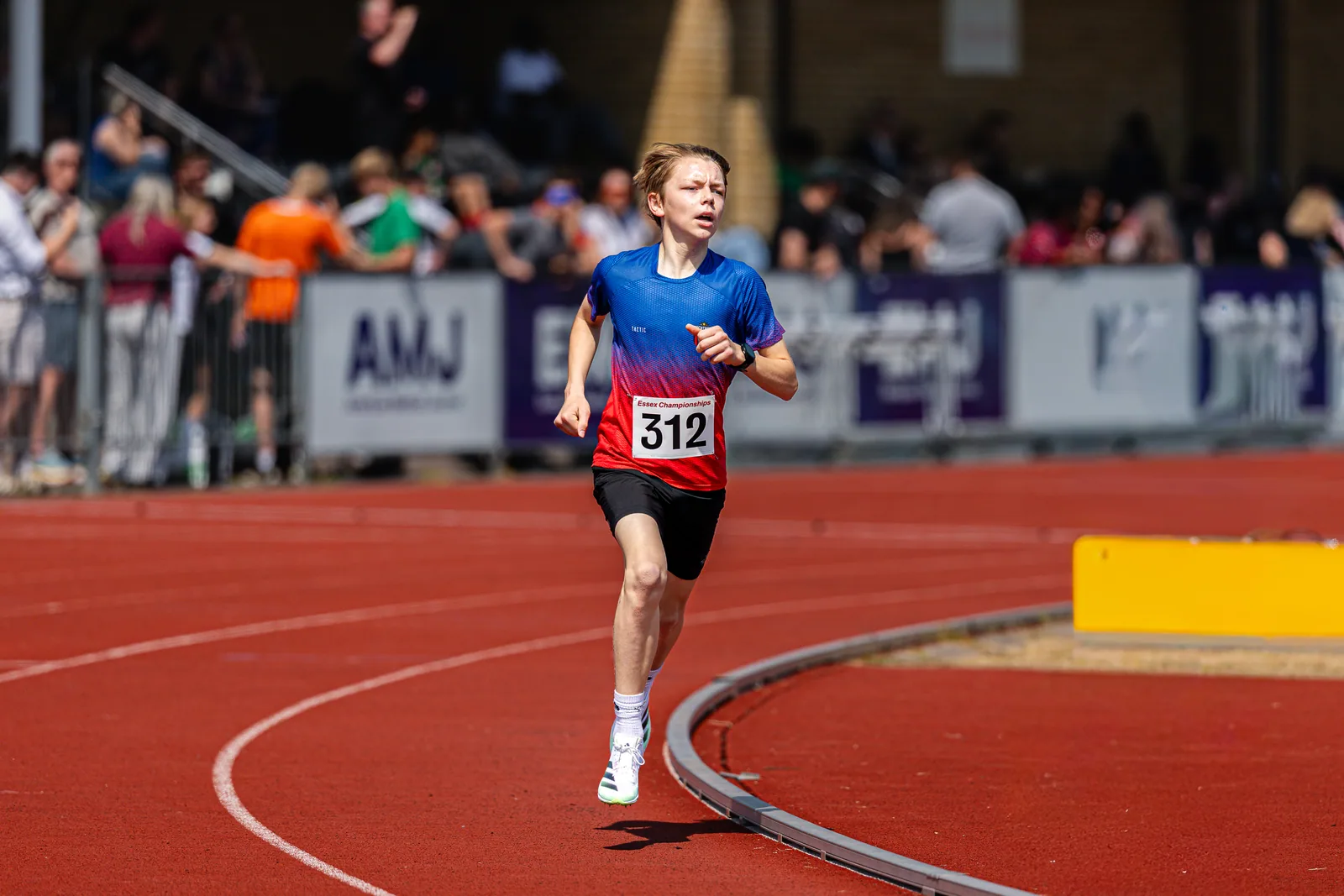 Brentwood Beagles athletes at the Essex County Championships, 9 May 2026