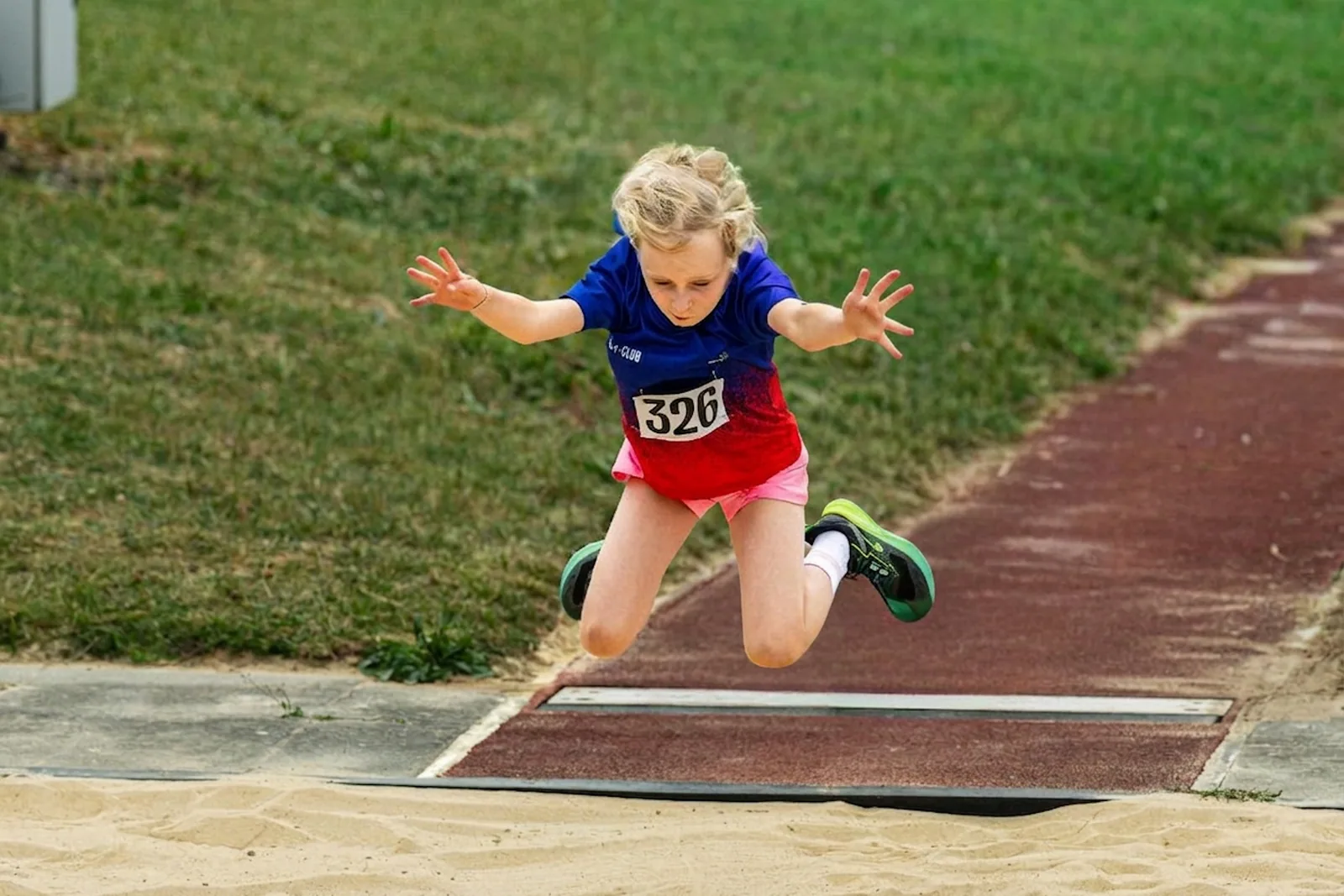 Brentwood Beagles athletes at the Basildon Quadrathlon, Basildon, 31 May 2026