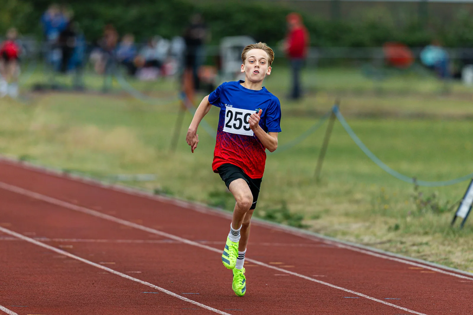 Brentwood Beagles athletes at the Eastern Young Athletes' League (EYAL) - Thurrock, Thurrock, 7 June 2026