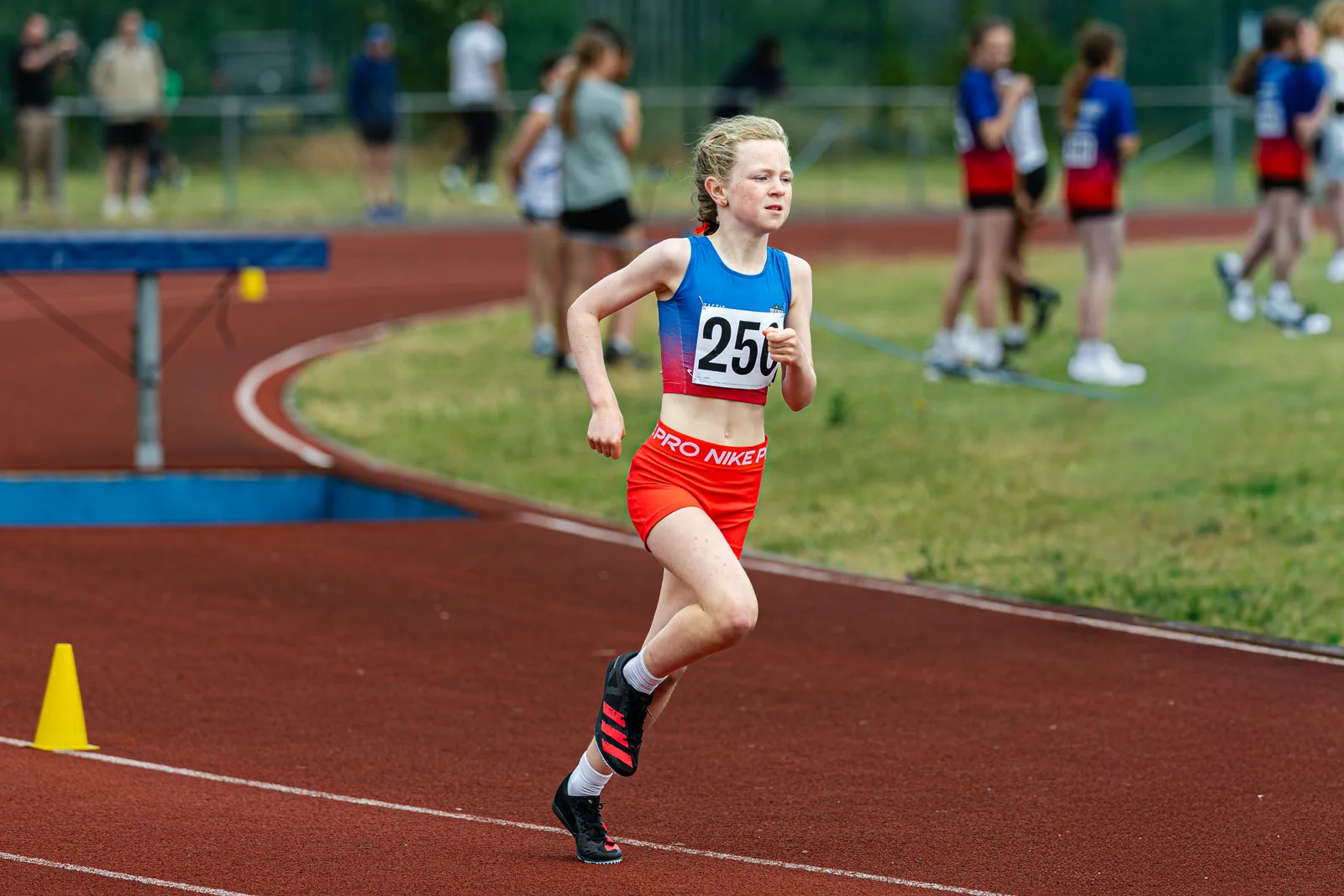 Brentwood Beagles athletes at the Eastern Young Athletes' League (EYAL) - Thurrock, Thurrock, 7 June 2026