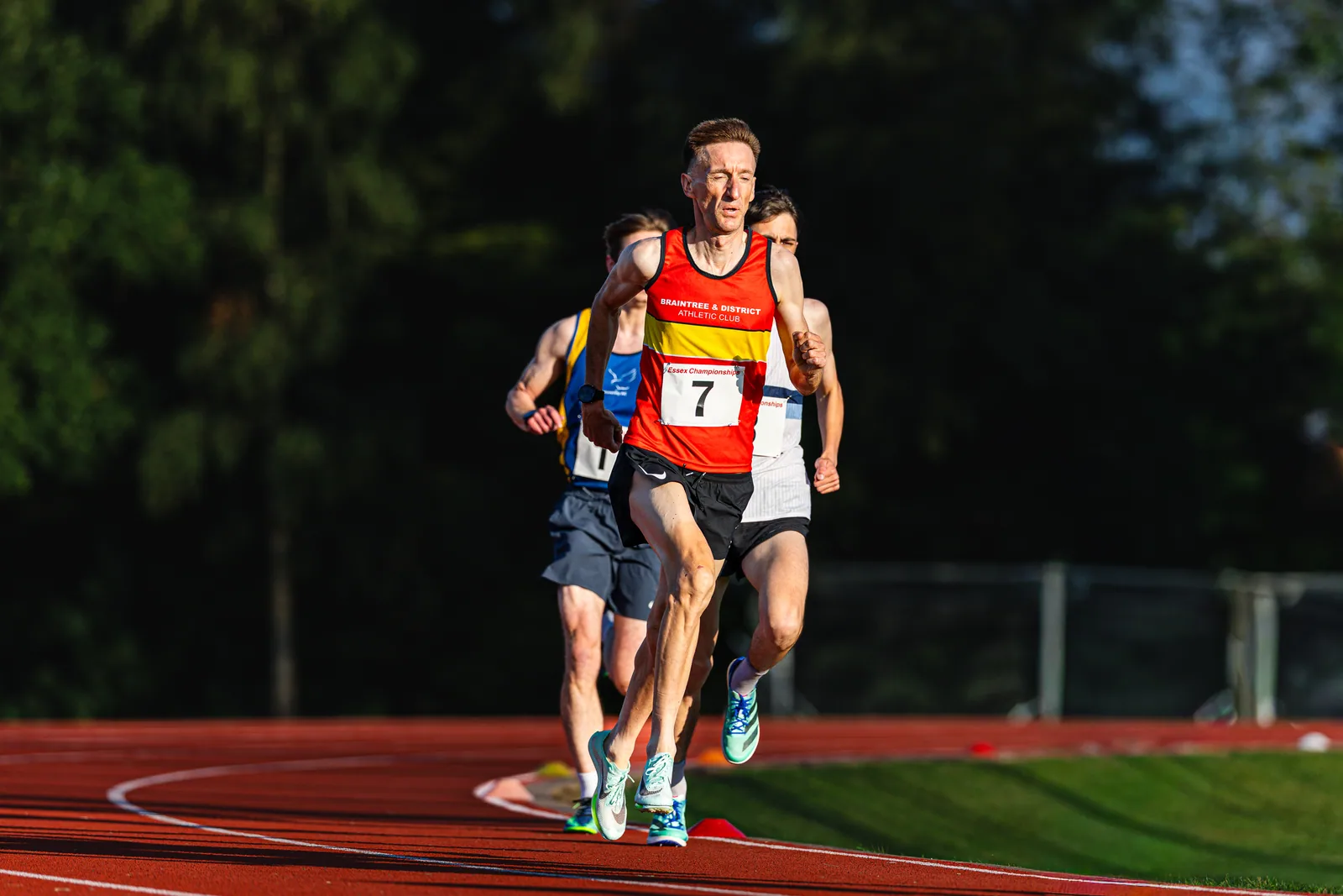 Brentwood Beagles athletes at the Essex 5000m Championship, Brentwood track, Brentwood, 17 June 2026