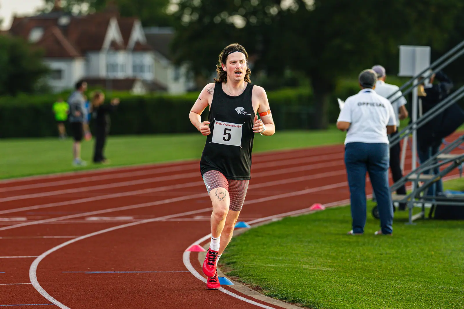 Brentwood Beagles athletes at the Essex 5000m Championship, Brentwood track, Brentwood, 17 June 2026