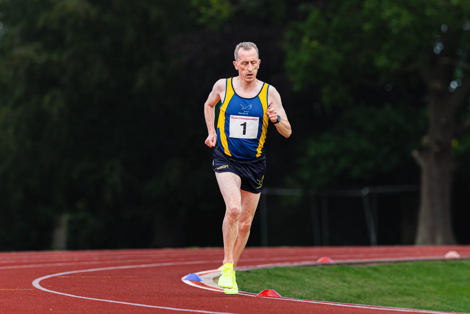 Brentwood Beagles athletes at the Essex 5000m Championship, Brentwood track, Brentwood, 17 June 2026