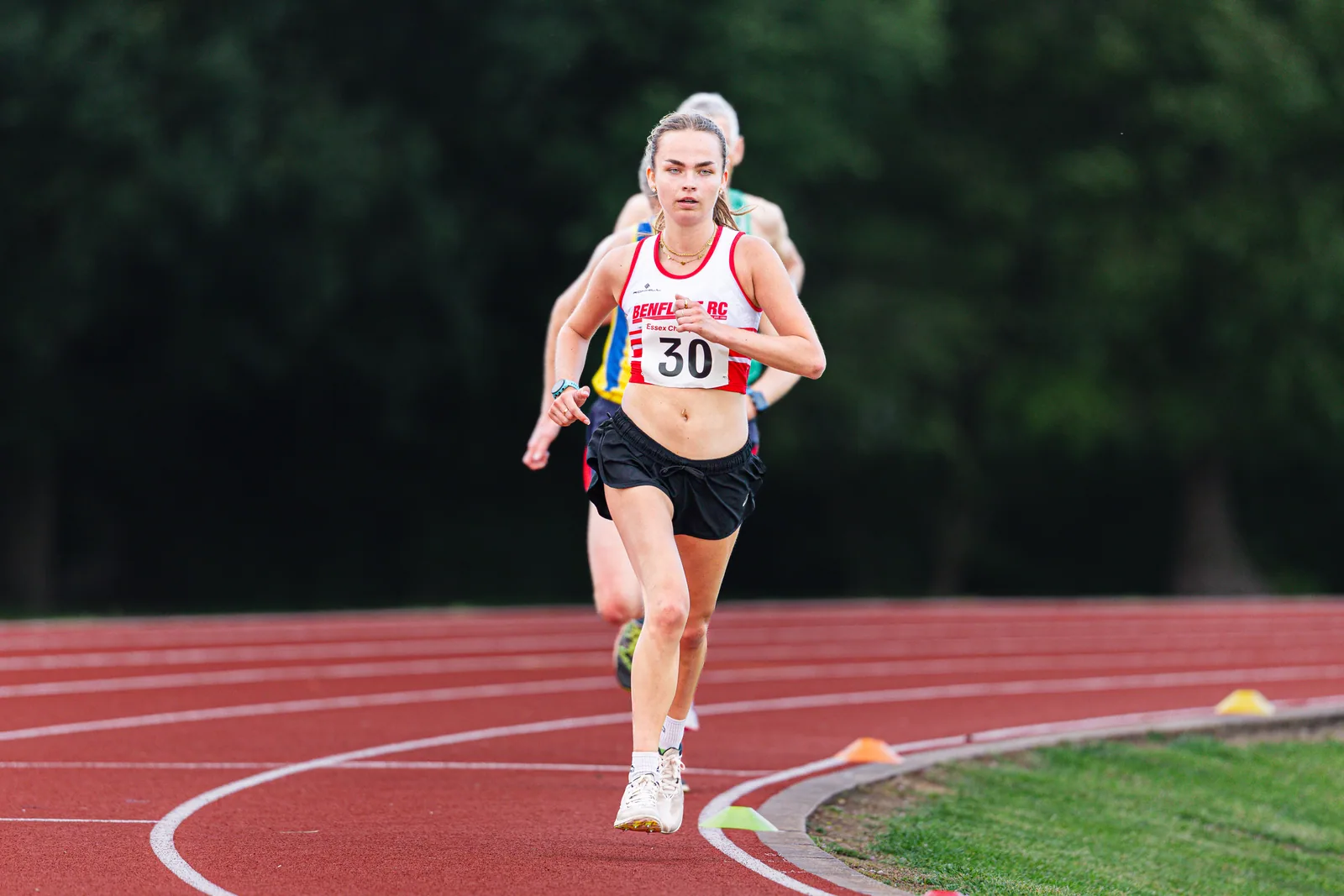 Brentwood Beagles athletes at the Essex 5000m Championship, Brentwood track, Brentwood, 17 June 2026
