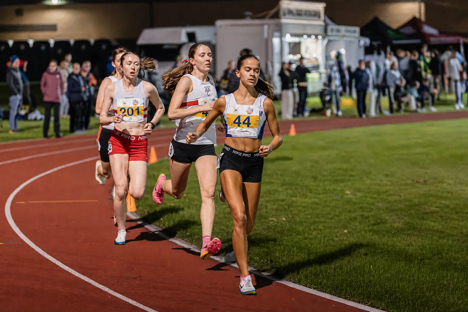 Brentwood Beagles athletes at the Monument Mile, Stirling, 6 September 2026
