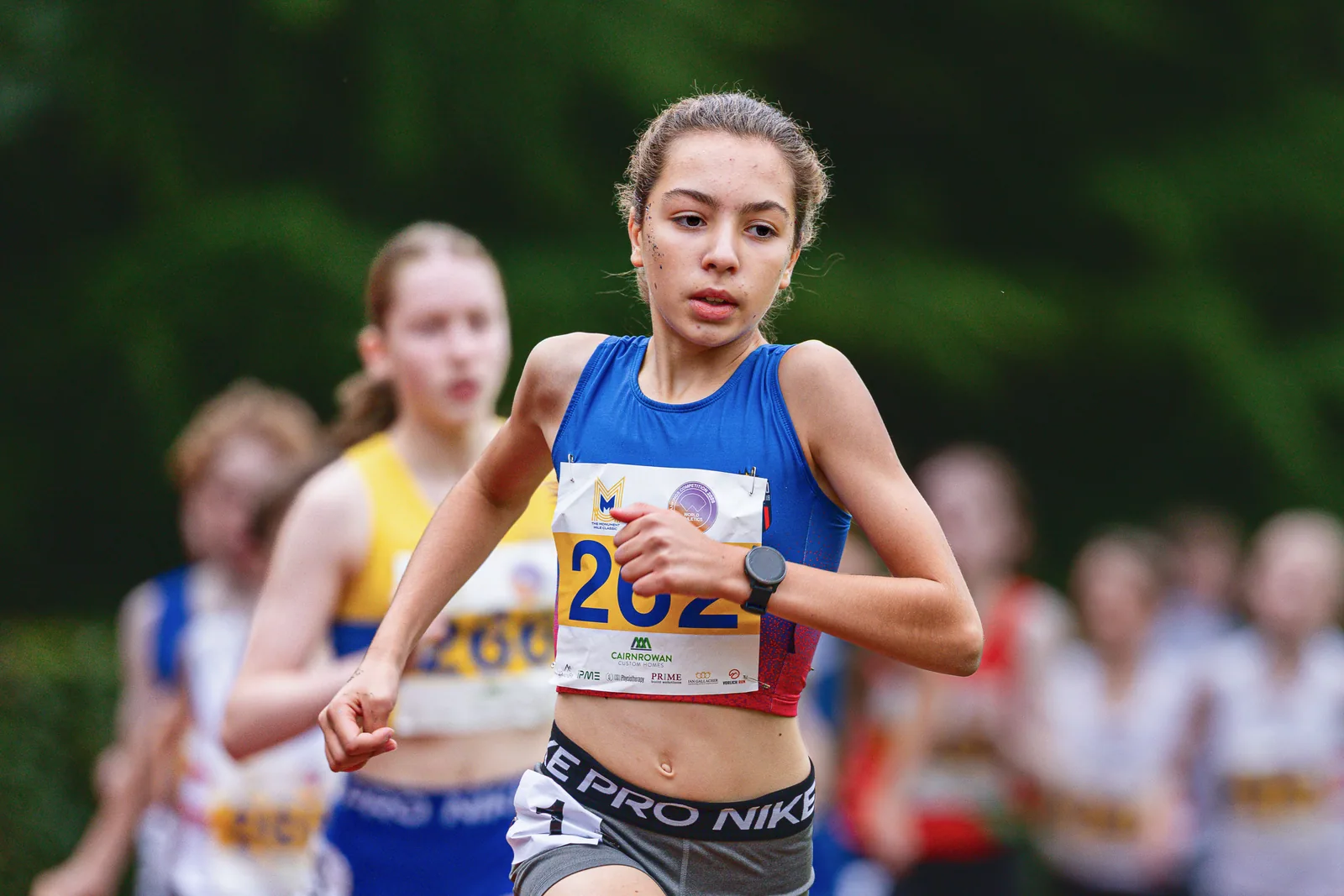 Brentwood Beagles athletes at the Monument Mile, Stirling, 6 September 2026